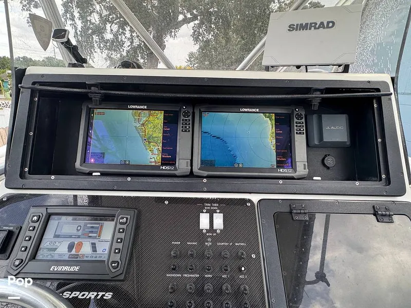 Slide: The Image of Hydra-Sports Vector 2796 CC 2000 - 15919494