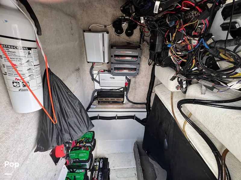 Slide: The Image of Hydra-Sports Vector 2796 CC 2000 - 15919508