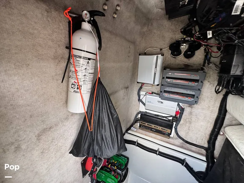 Slide: The Image of Hydra-Sports Vector 2796 CC 2000 - 15919510