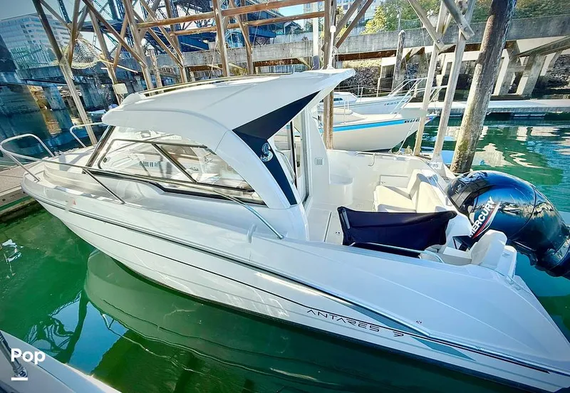 Slide: The Image of Beneteau Antares 7 2023 - 15912732