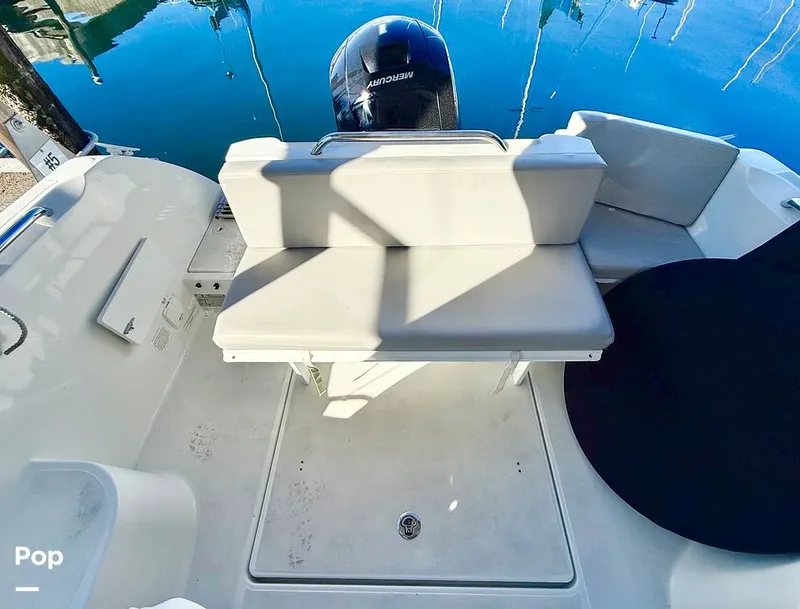 Slide: The Image of Beneteau Antares 7 2023 - 15912734