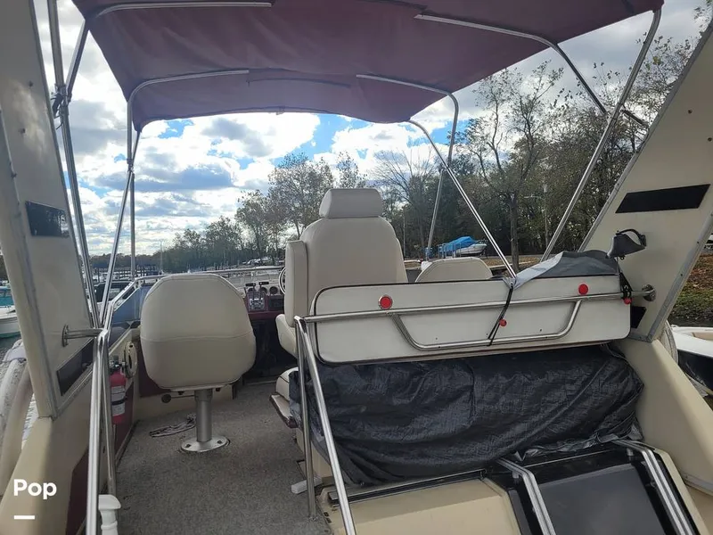 Slide: The Image of Sea Ray 355 aft 1983 - 16021268