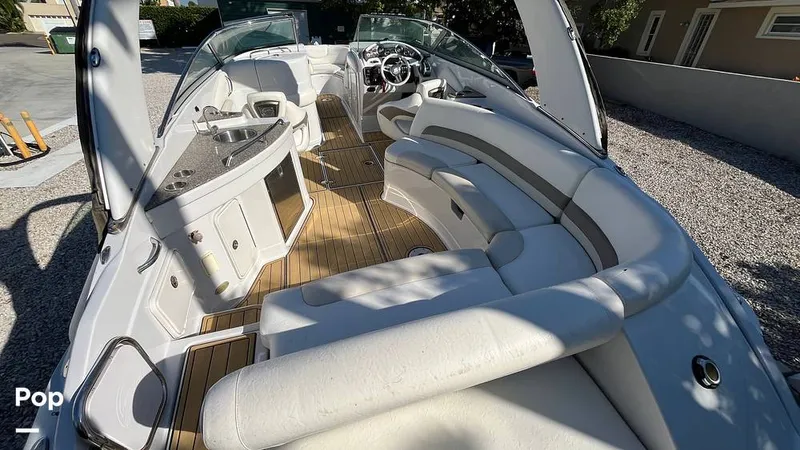 Slide: The Image of Crownline Boats 300 LS 2009 - 15986180