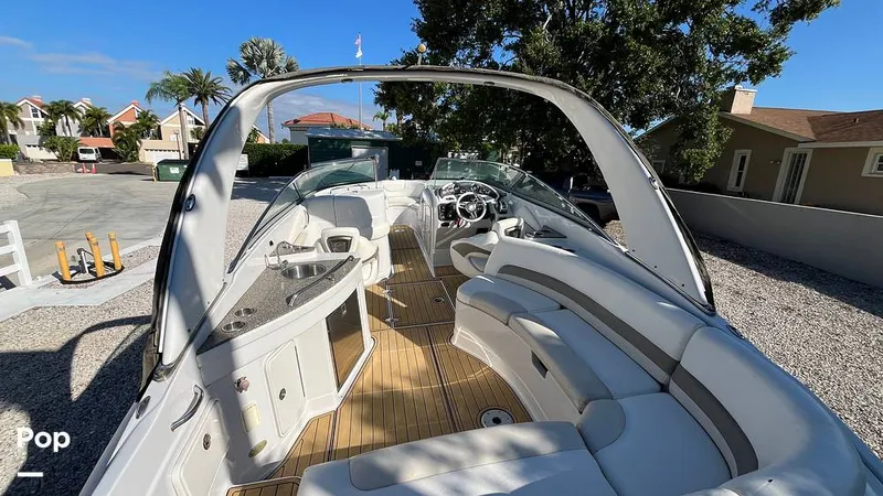 Slide: The Image of Crownline Boats 300 LS 2009 - 15986181