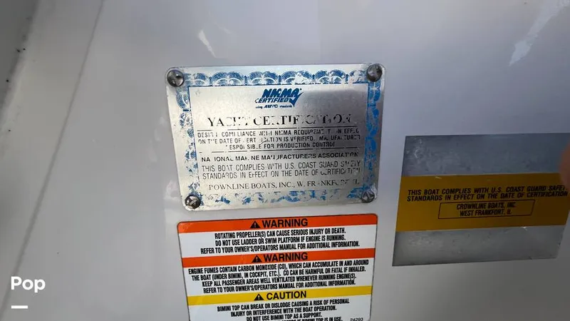 Slide: The Image of Crownline Boats 300 LS 2009 - 15986193