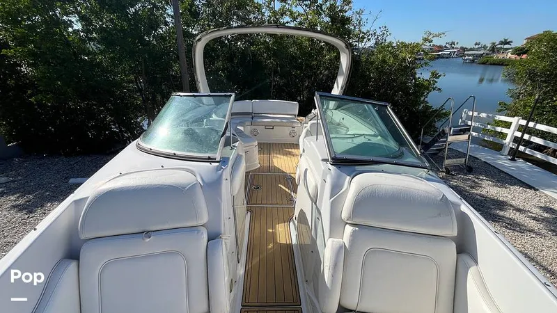 Slide: The Image of Crownline Boats 300 LS 2009 - 15986196