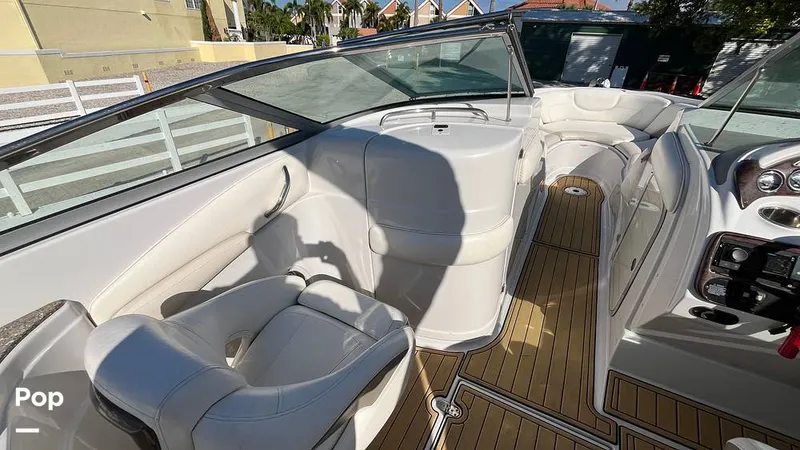 Slide: The Image of Crownline Boats 300 LS 2009 - 15986203