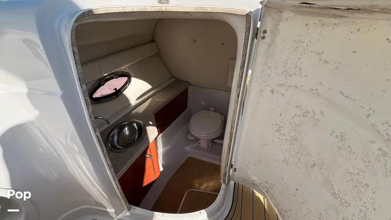 Slide: The Image of Crownline Boats 300 LS 2009 - 15986204