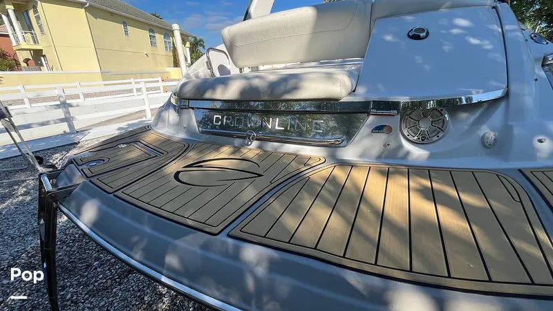 Slide: The Image of Crownline Boats 300 LS 2009 - 15986151