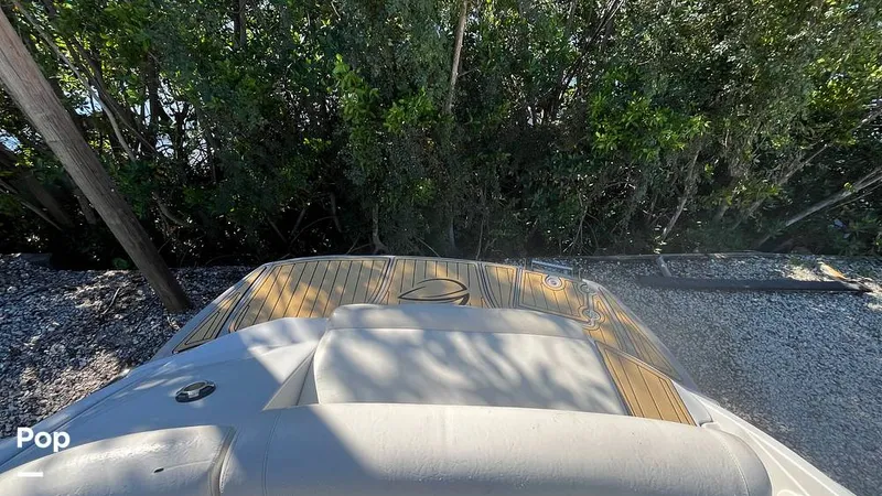 Slide: The Image of Crownline Boats 300 LS 2009 - 15986222