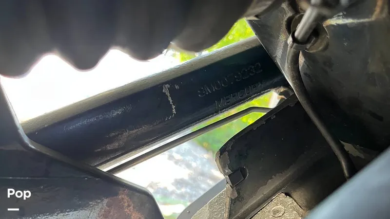 Slide: The Image of Crownline Boats 300 LS 2009 - 15986226