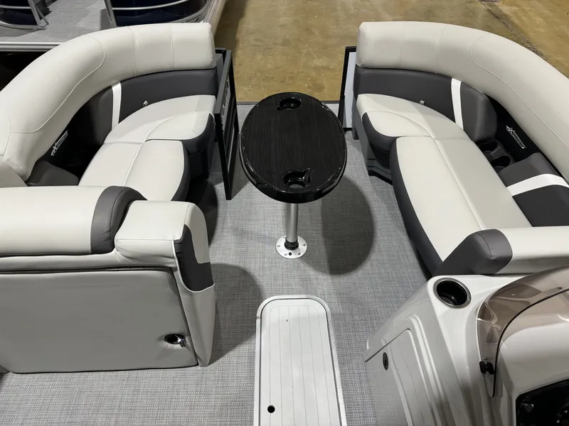 Slide: The Image of Sylvan MIRAGE X3 2024 - 4