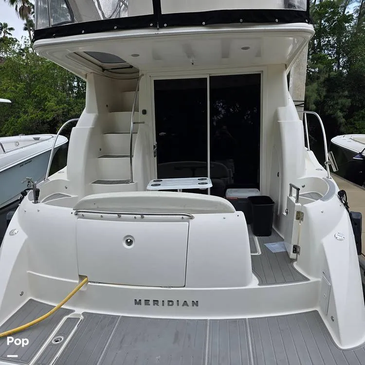 Slide: The Image of Meridian Sedan 341 2008 - 16115371