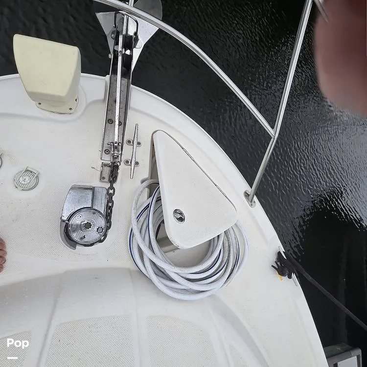 Slide: The Image of Meridian Sedan 341 2008 - 16115351