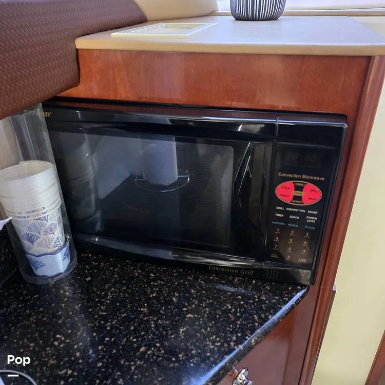 Slide: The Image of Meridian Sedan 341 2008 - 16115396