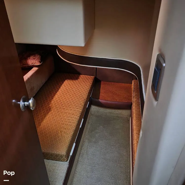 Slide: The Image of Meridian Sedan 341 2008 - 16115398