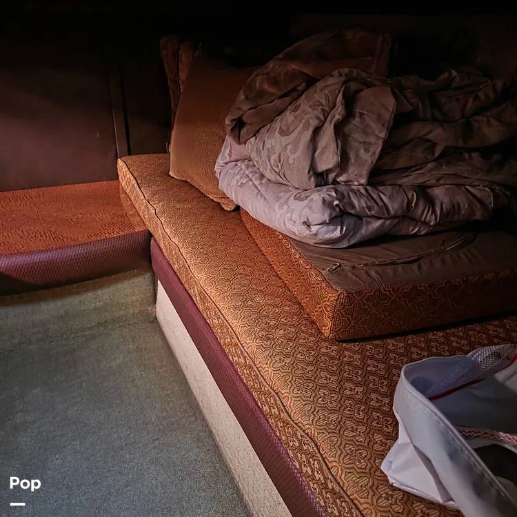 Slide: The Image of Meridian Sedan 341 2008 - 16115399