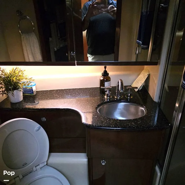 Slide: The Image of Meridian Sedan 341 2008 - 16115401