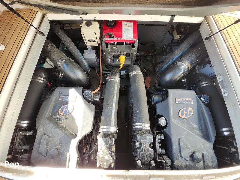 Slide: The Image of Sea Ray 310 Sundancer 2000 - 16020477