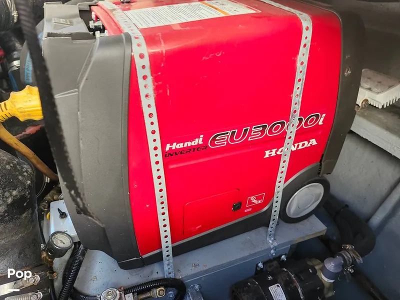 Slide: The Image of Sea Ray 310 Sundancer 2000 - 16020487