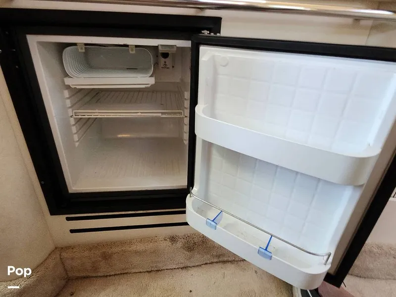 Slide: The Image of Sea Ray 310 Sundancer 2000 - 16020319