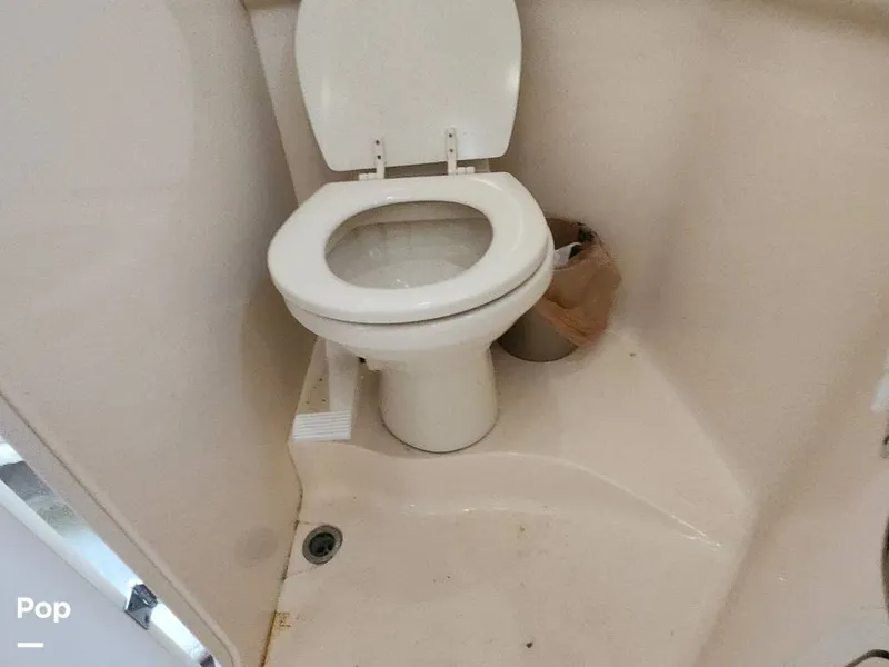 Slide: The Image of Sea Ray 310 Sundancer 2000 - 16020332