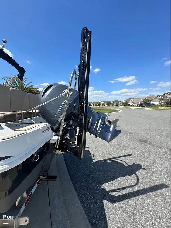 Slide: The Image of Hurricane CC21 2017 - 15894844