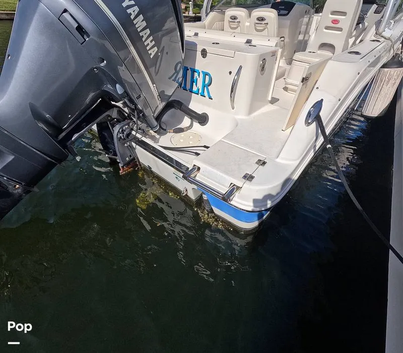 Slide: The Image of Robalo 247 2012 - 15933088