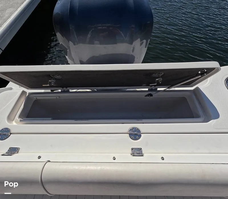 Slide: The Image of Robalo 247 2012 - 15933093