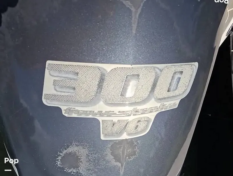 Slide: The Image of Robalo 247 2012 - 15947122