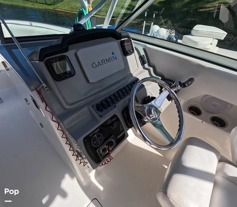 Slide: The Image of Robalo 247 2012 - 15933113