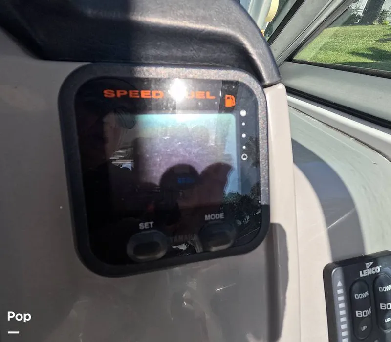 Slide: The Image of Robalo 247 2012 - 15933121