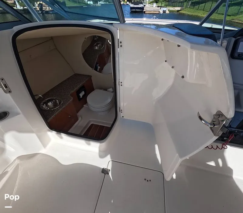 Slide: The Image of Robalo 247 2012 - 15933130