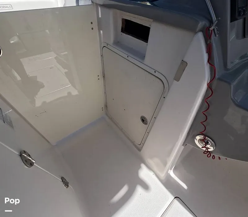 Slide: The Image of Robalo 247 2012 - 15933135