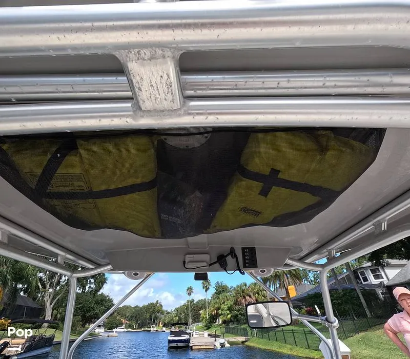 Slide: The Image of Robalo 247 2012 - 15933156