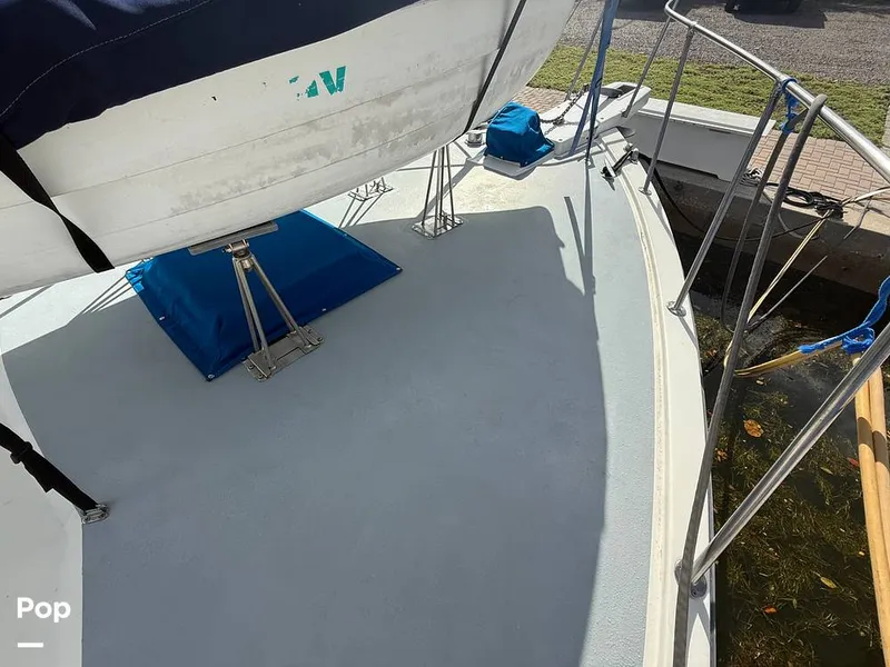 Slide: The Image of Jefferson 37 Convertible 1989 - 15947984