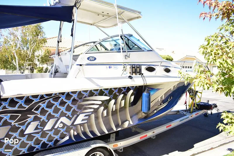 Slide: The Image of Pro-Line Walkaround 251 1995 - 15974740