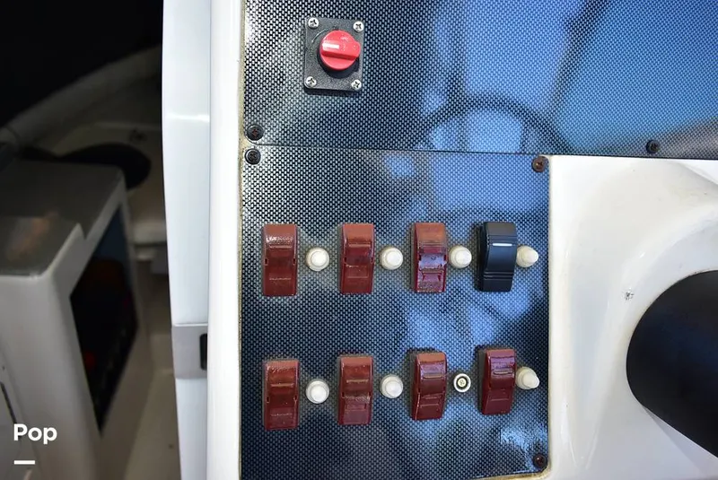 Slide: The Image of Pro-Line Walkaround 251 1995 - 15974755