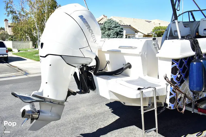 Slide: The Image of Pro-Line Walkaround 251 1995 - 15974770