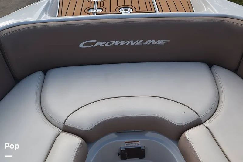 Slide: The Image of Crownline Boats Eclipse E285 2019 - 16041696