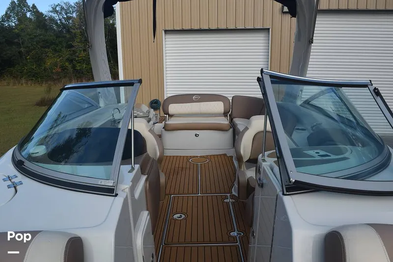 Slide: The Image of Crownline Boats Eclipse E285 2019 - 16041706