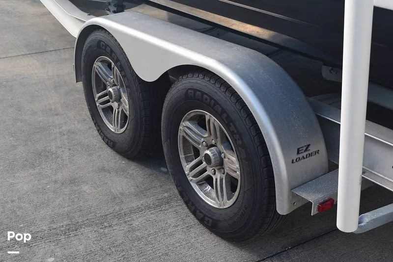 Slide: The Image of Crownline Boats Eclipse E285 2019 - 16041595