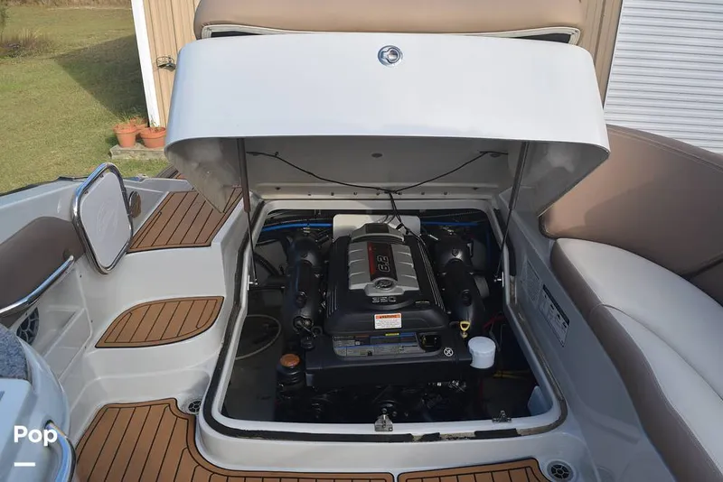 Slide: The Image of Crownline Boats Eclipse E285 2019 - 16041619