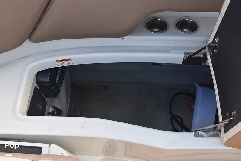 Slide: The Image of Crownline Boats Eclipse E285 2019 - 16041624