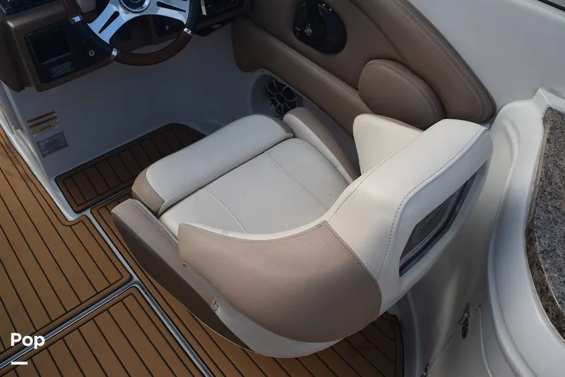 Slide: The Image of Crownline Boats Eclipse E285 2019 - 16041643