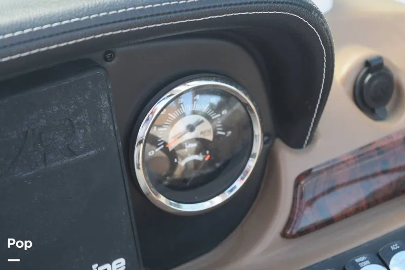 Slide: The Image of Crownline Boats Eclipse E285 2019 - 16041649