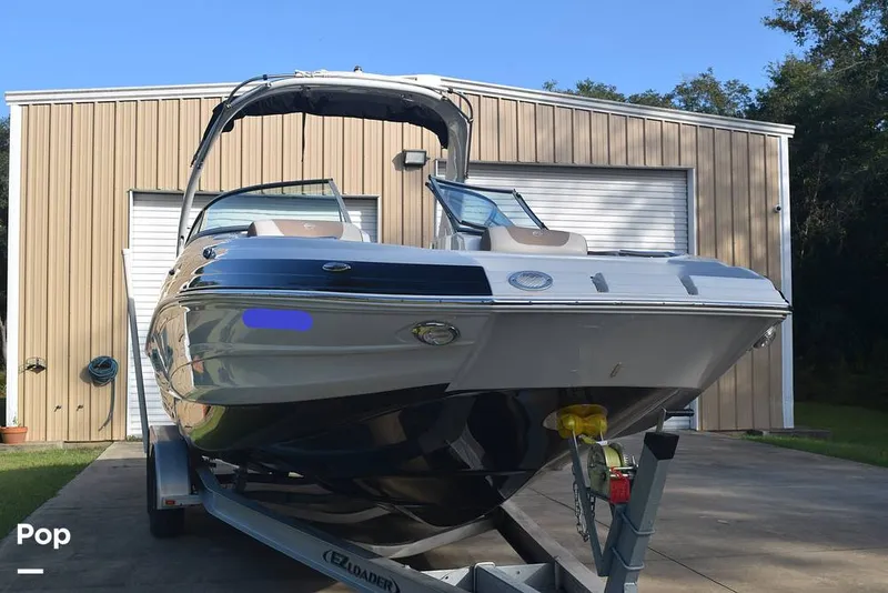 Slide: The Image of Crownline Boats Eclipse E285 2019 - 16041719