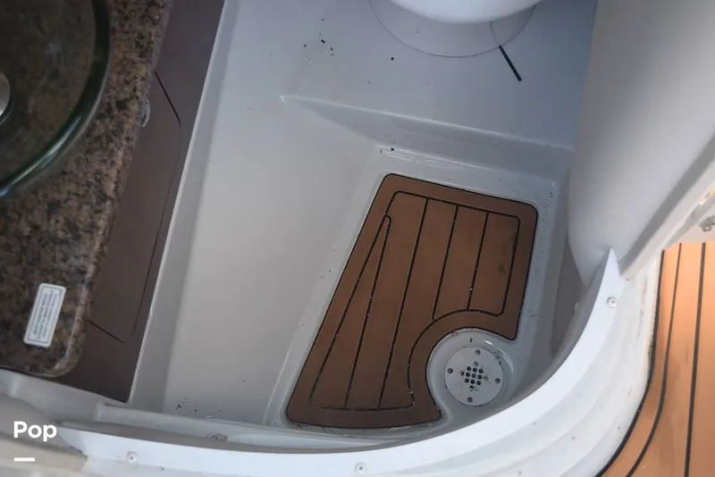 Slide: The Image of Crownline Boats Eclipse E285 2019 - 16041666