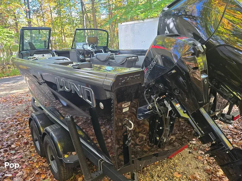 Slide: The Image of Lund 1975 Tyee 2023 - 15982971