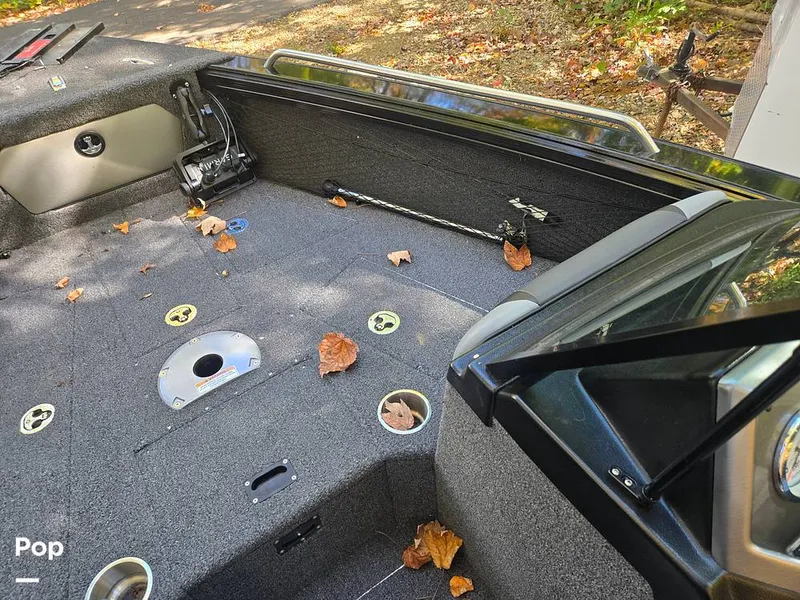 Slide: The Image of Lund 1975 Tyee 2023 - 15982977